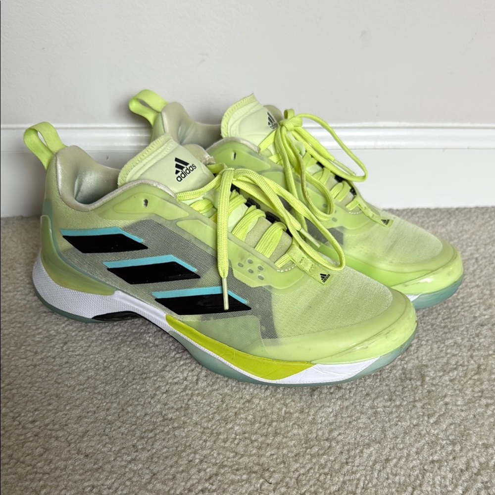 Adidas Women’s Avacourt 2.0 Sneaker